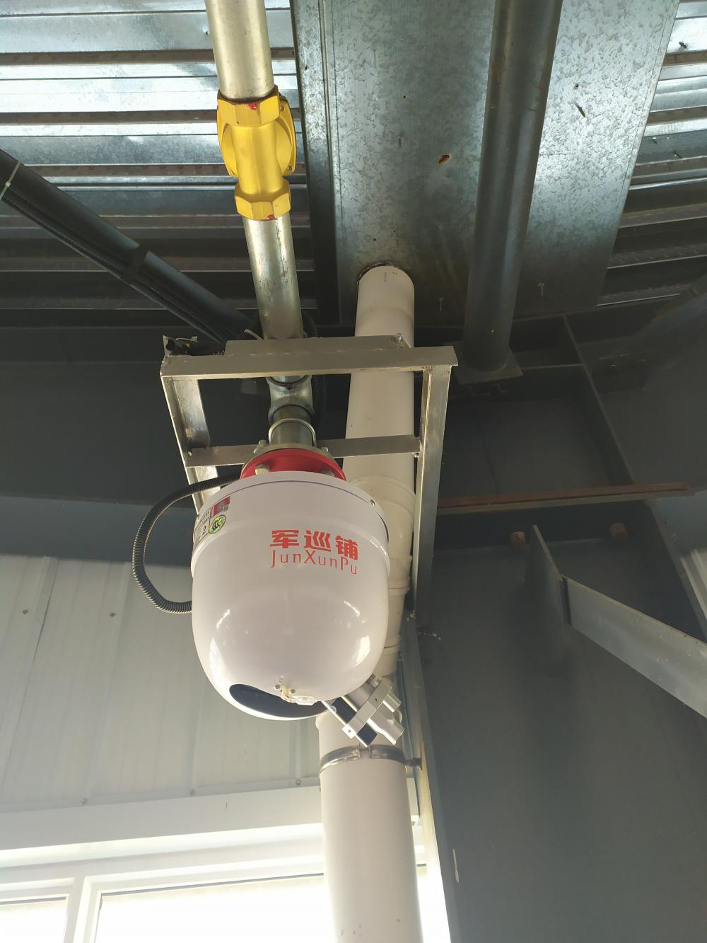 高空消防水炮.jpg 高空消防水炮.jpg